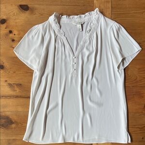 White House Black Market Ivory Button-Front Blouse